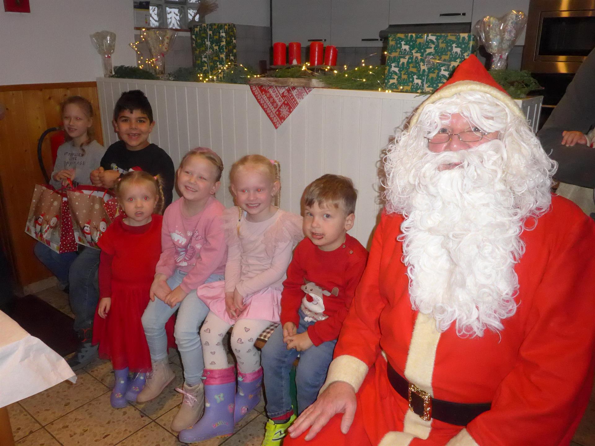 Kgv. „Elper Quelle“ – Alle Jahre wieder gibt sich der Nikolaus die Ehre