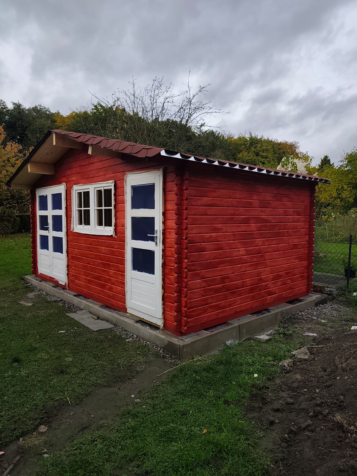 Kgv. „Hohenhorst“ - Ein Häuschen für die „Buntspechte" gebaut