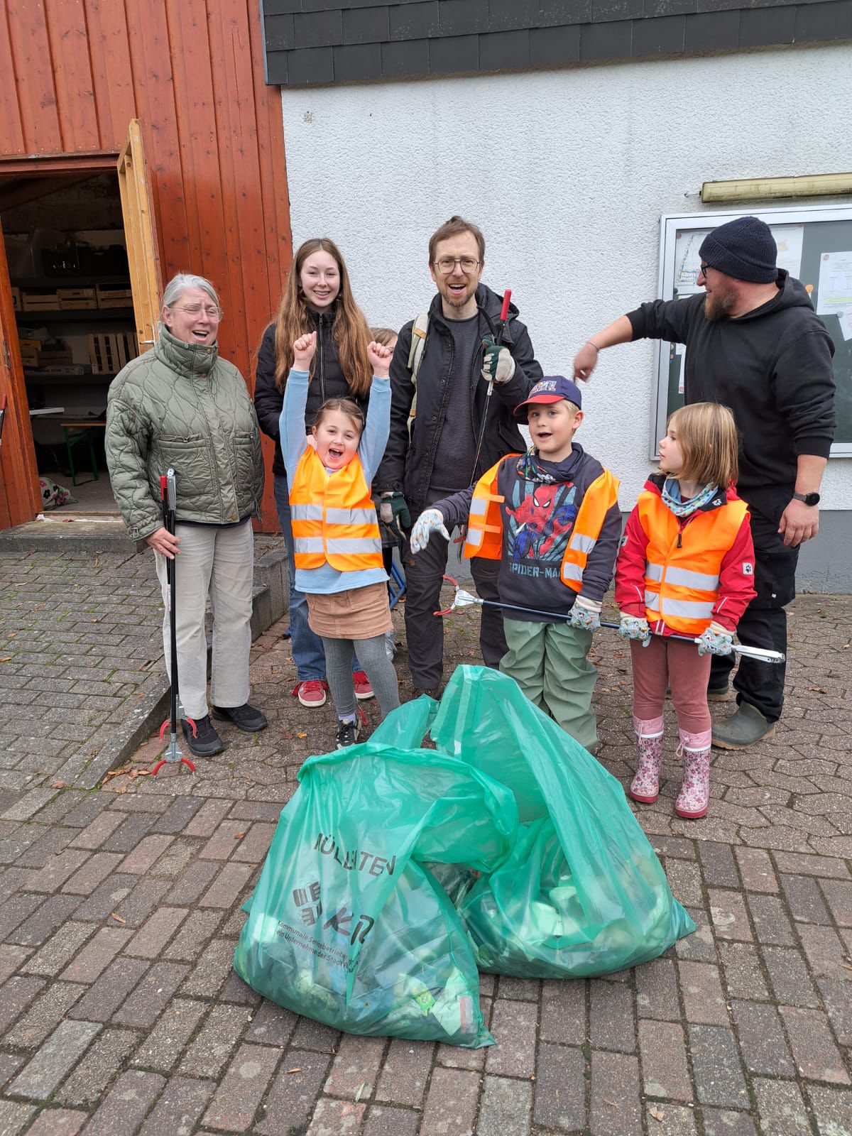 Kgv. „Fröhliche Morgensonne“ – Kindergruppe übernimmt ehrenamtlich die Müllpatenschaft im Naturschutzgebiet