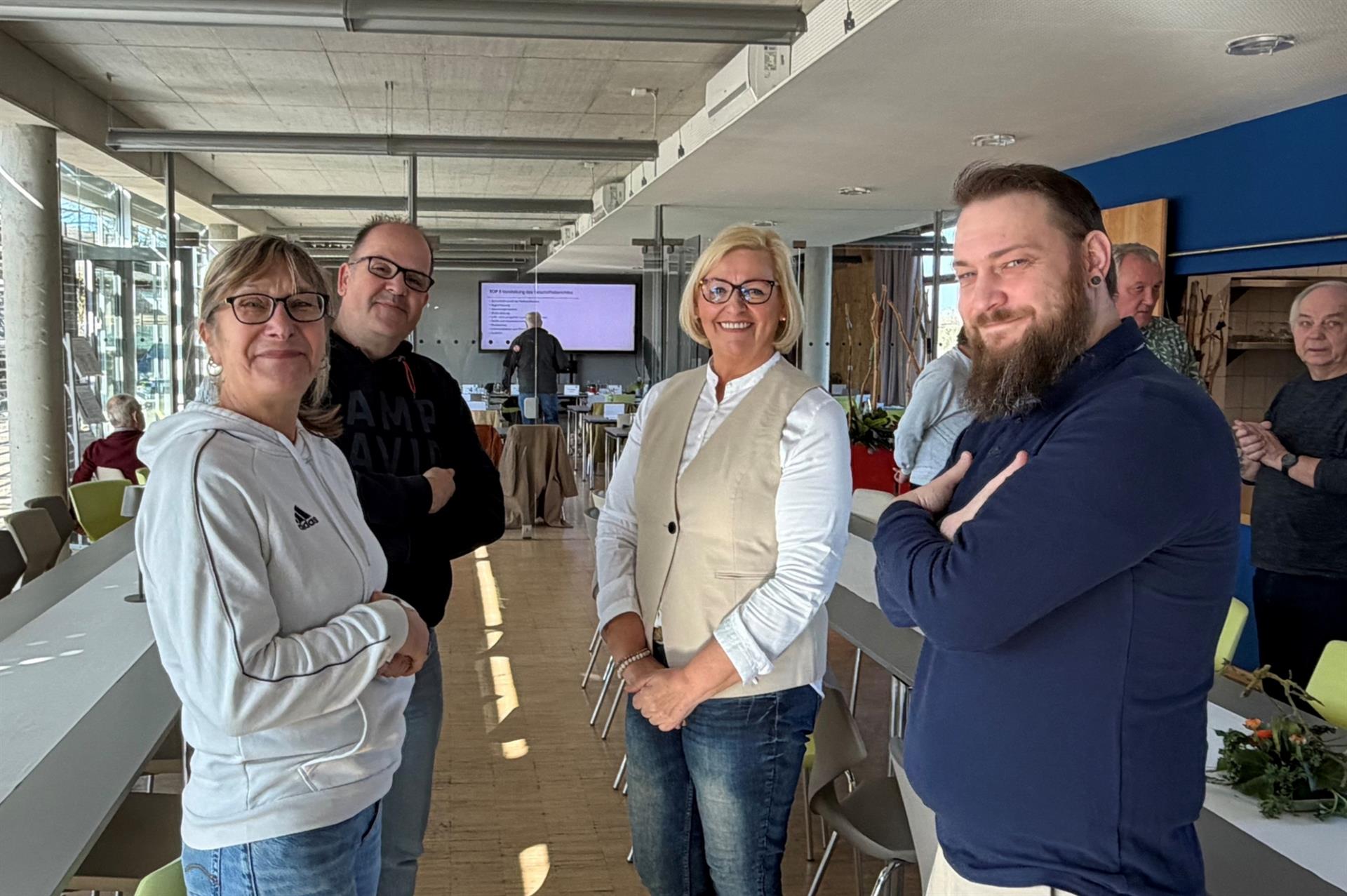 Gemeinsam im Dialog: Vertreterinnen und Vertreter aus Ehren- und Hauptamt kamen ins Gespräch und brachten ihre Perspektiven ein. ©Landesverband Westfalen und Lippe der Kleingärtner e.V. 